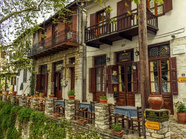 tavernas-makrinitsa-pelion.jpg